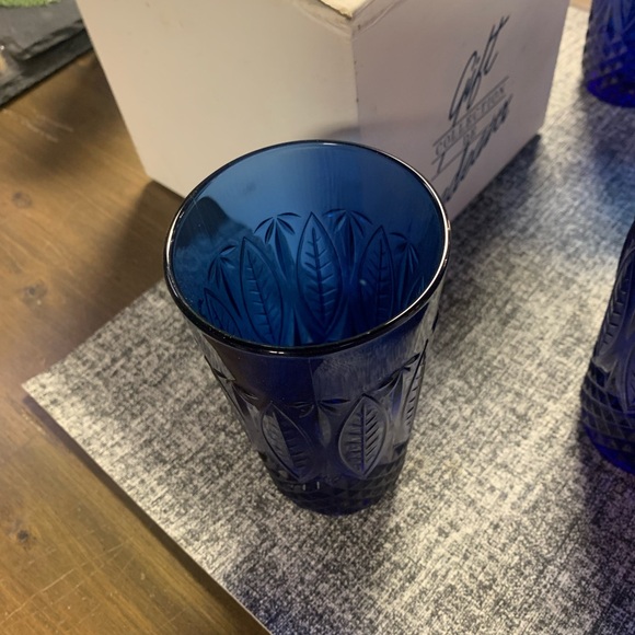 Avon Cobalt (Royal Blue Sapphire Collection) Blue Glass Tumbler Set - Picture 5 of 6